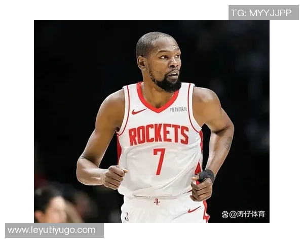 阿门感慨杜兰特拼搏精神超越自己尽管年近四十仍然全力以赴