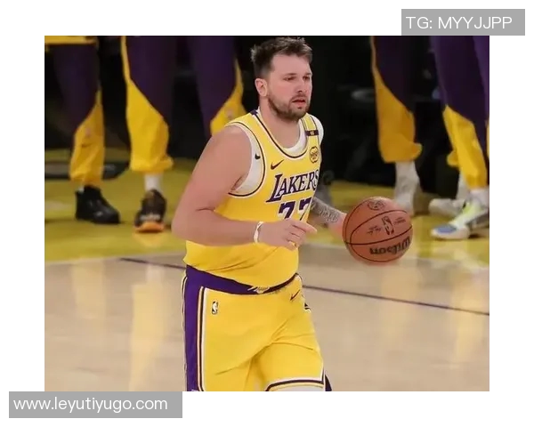 东契奇赛场精彩表现暗示勒布朗慢慢恢复不急的态度